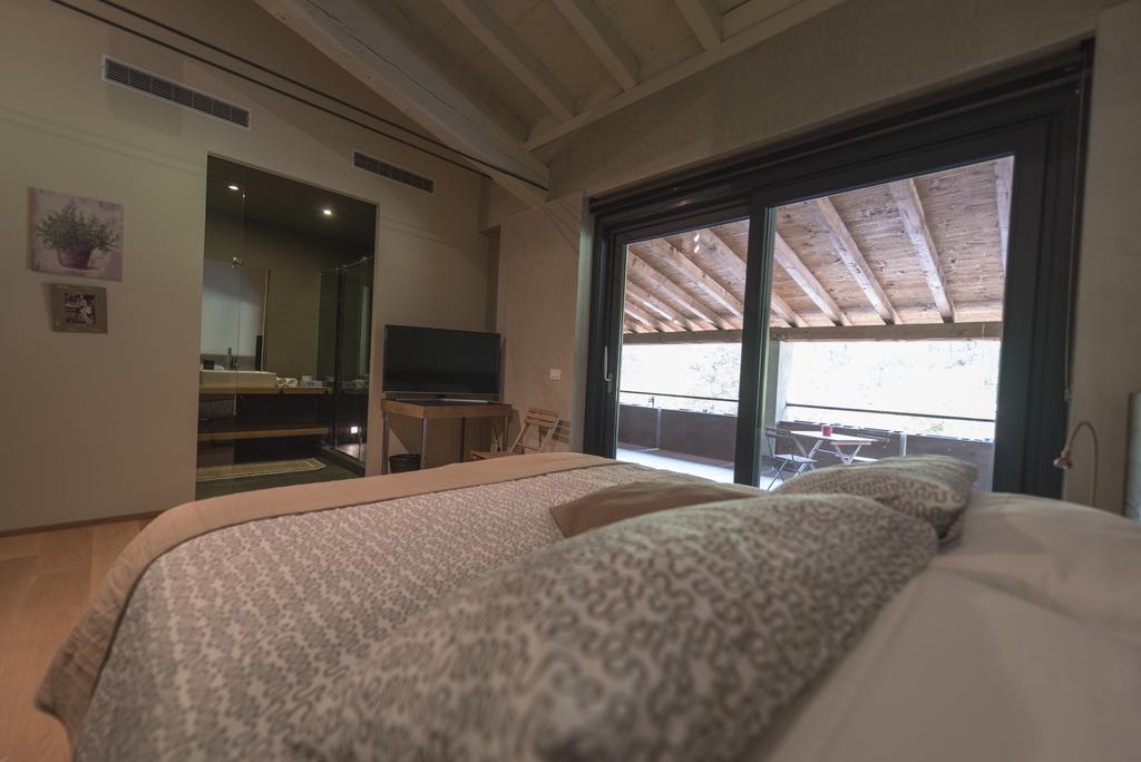 Agriturismo Locanda Del Pesco Collebeato Quarto foto
